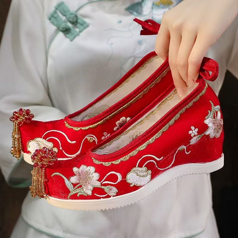 Embroidery Shoes - Woman Increased Internal Embroidered Shoes Shallow