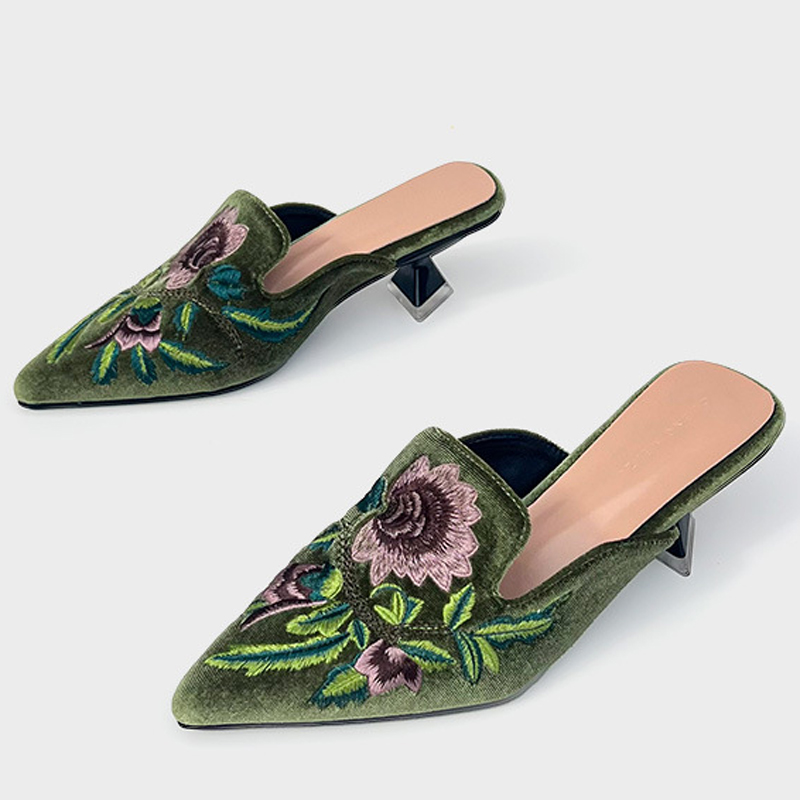 Embroidery Velour Women Shoes  – обзор и цена Embroidery Design Free