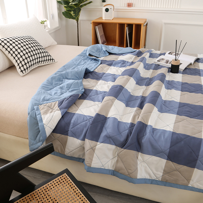 A solid color spring/summer wa – обзор и цена Embroidery Quilt Cover