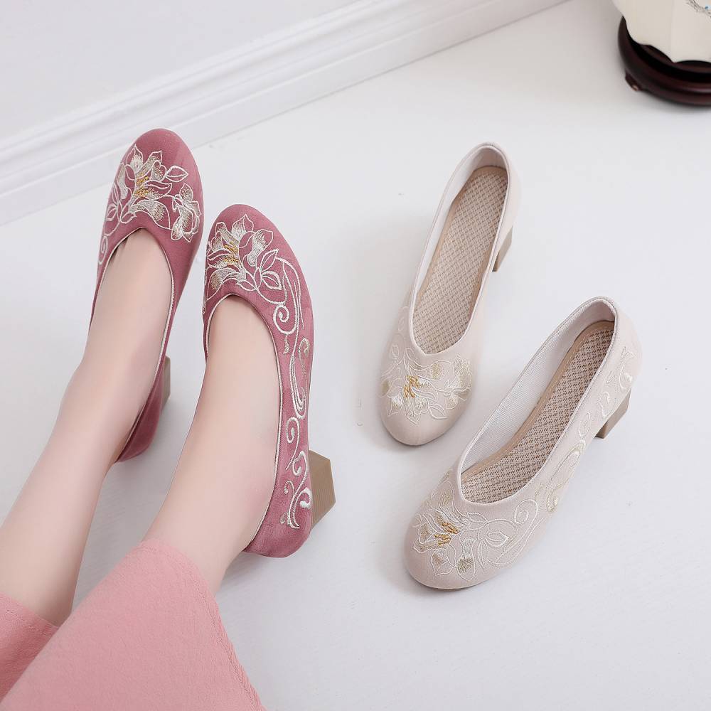 2026 Women's Wine Red & Beige  – обзор и цена Embroidery Shoes