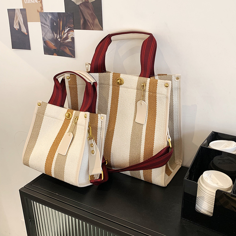 Custom Vintage Designer Tote B – обзор и цена Embroidery Name Designs