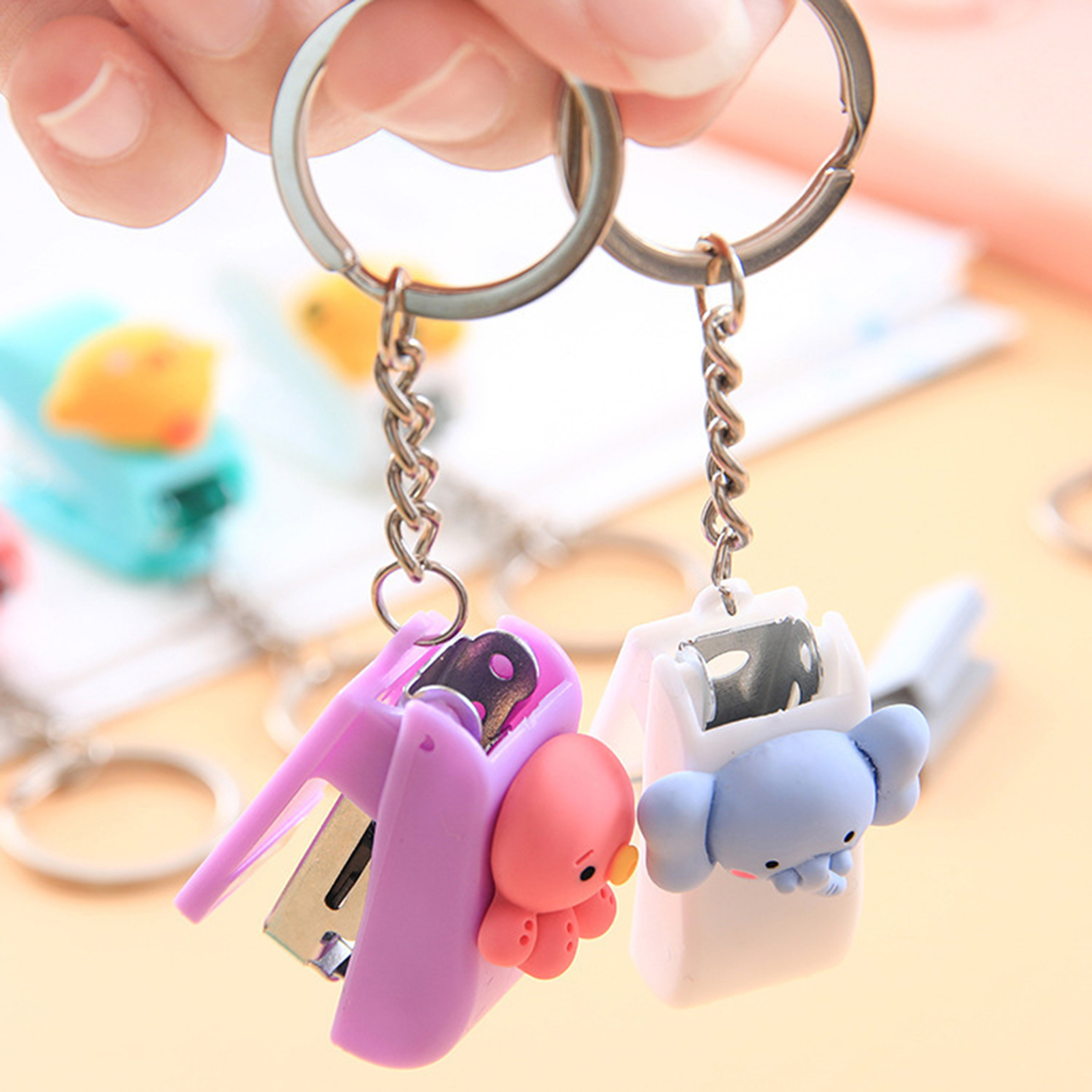 Cartoon Stapler Keychain Porta – обзор и цена Needle Book Organizer