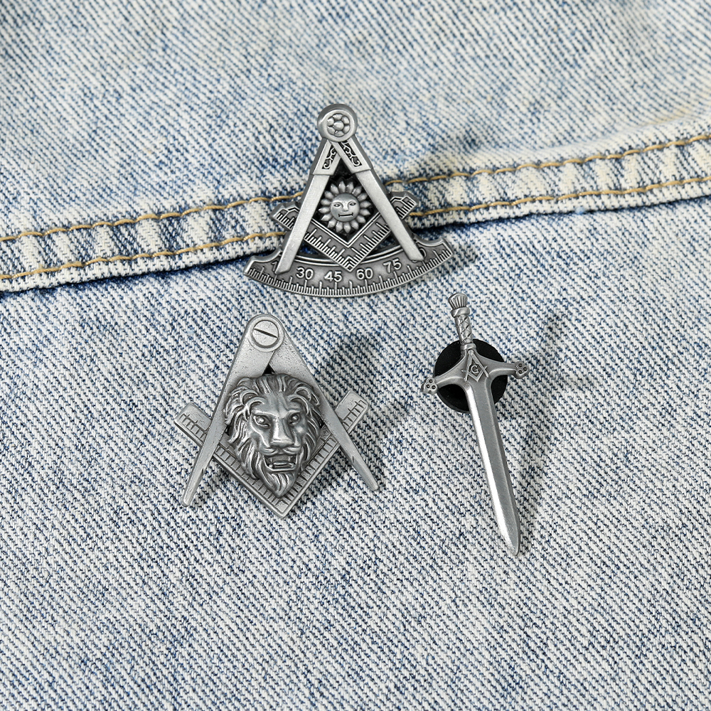 3 Styles Vintage Lion's Head S – обзор и цена Embroidery Legacy