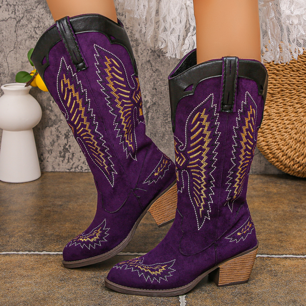 Purple Knee High Embroidery We – обзор и цена Embroidery Shoes
