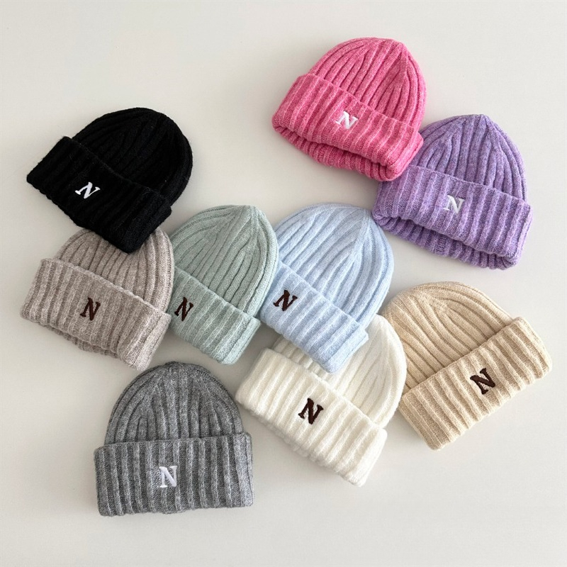 Korean Style Kids Knit Beanie  – обзор и цена Embroidery Letter N