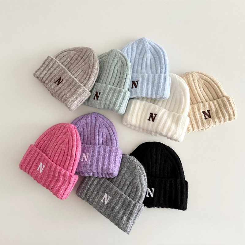 Korean Style Kids Knit Beanie  – обзор и цена Embroidery Letter N